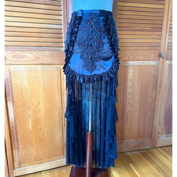Devil Fashion Gothic Victorian Vkei High-Low Satin Bound by You Chain Skirt 2XL - Picture 1 of 17